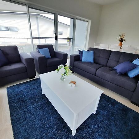 Moby Dick Waterfront Resort Motel Yamba Exterior foto