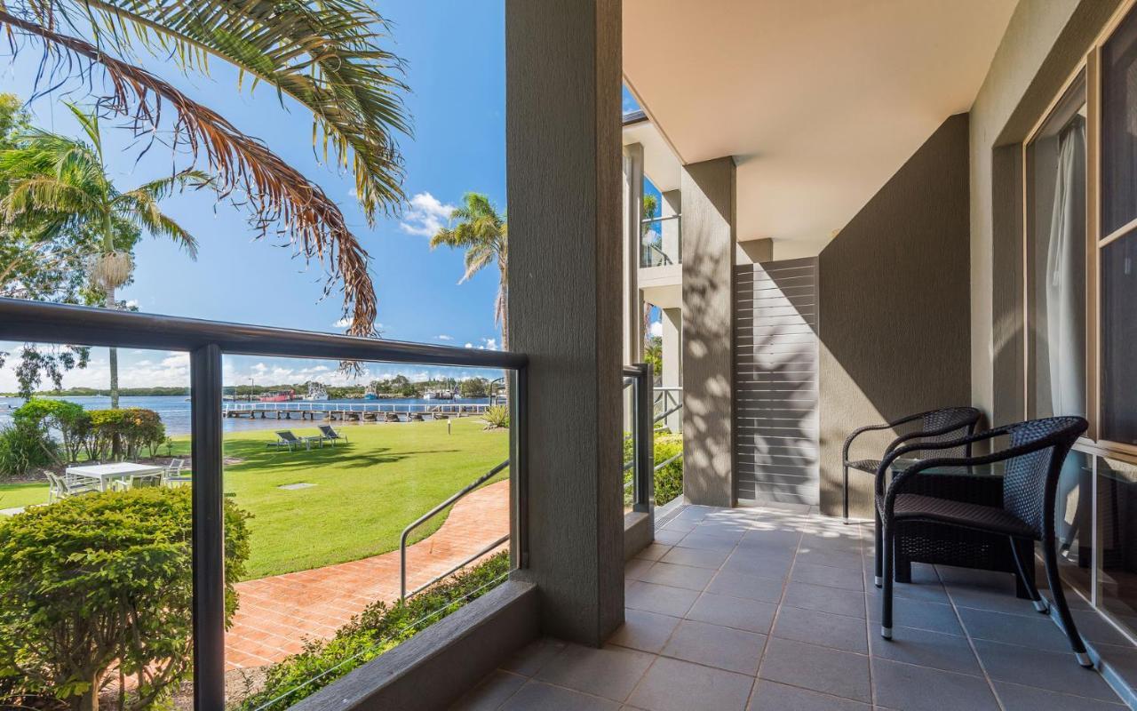 Moby Dick Waterfront Resort Motel Yamba Exterior foto